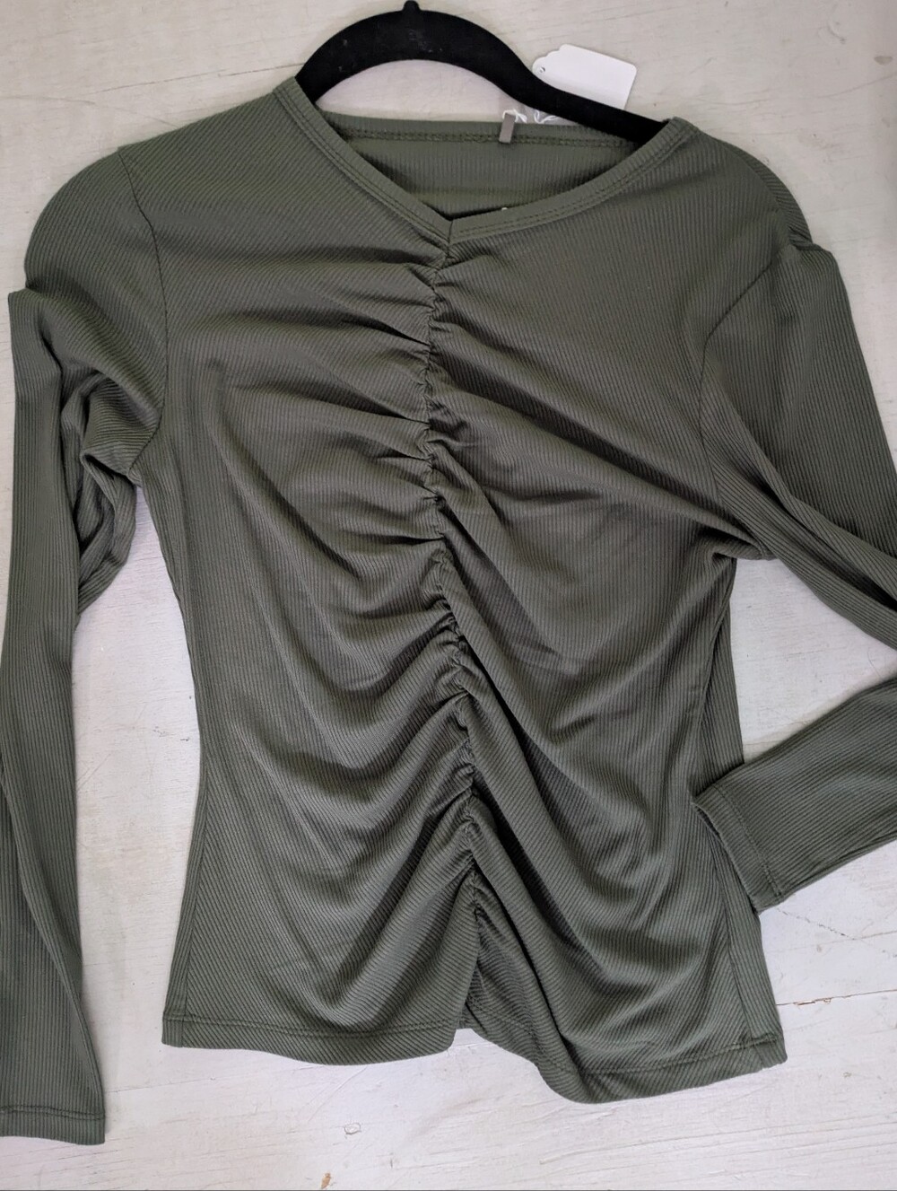 POINT Women’s Olive Green Ruched Long-Sleeve Top